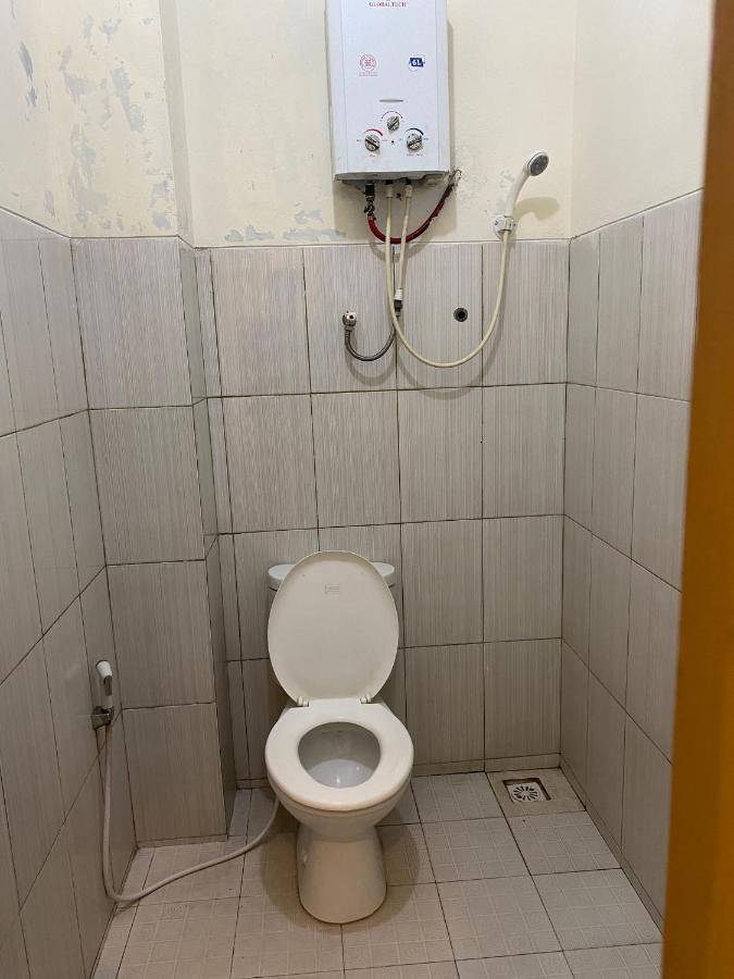 Hotel Puspa Sari Чиатер Экстерьер фото